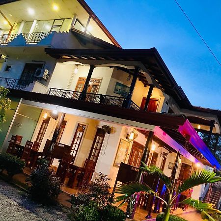 Montana Rest Hotel Anuradhapura Exterior foto