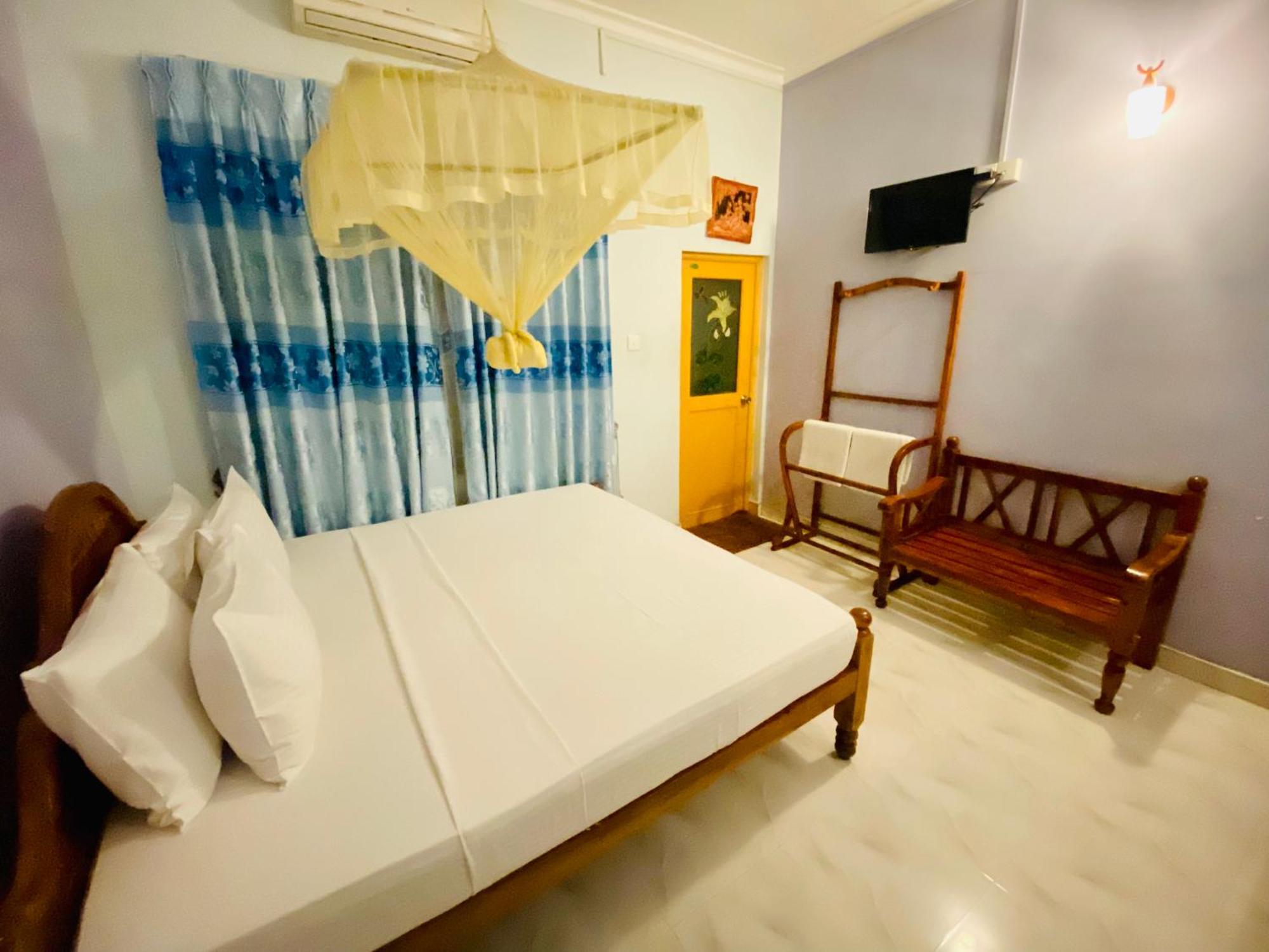 Montana Rest Hotel Anuradhapura Exterior foto