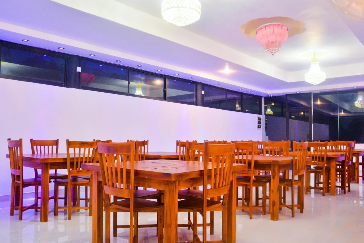 Montana Rest Hotel Anuradhapura Exterior foto